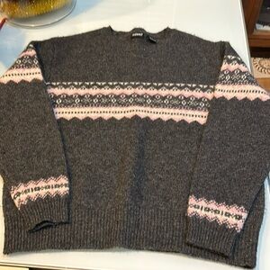 Gorgeous vintage  fair isle Shetland wool crewneck